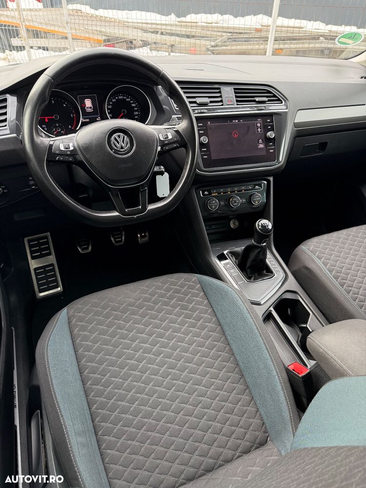 Volkswagen Tiguan 2.0 TDI SCR DSG IQ.DRIVE - 19
