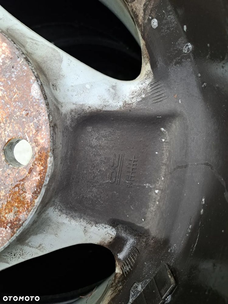 Felgi Aluminiowe Toyota Land Cruiser 8Jx16H2 ET-2 OZ Montana - 9