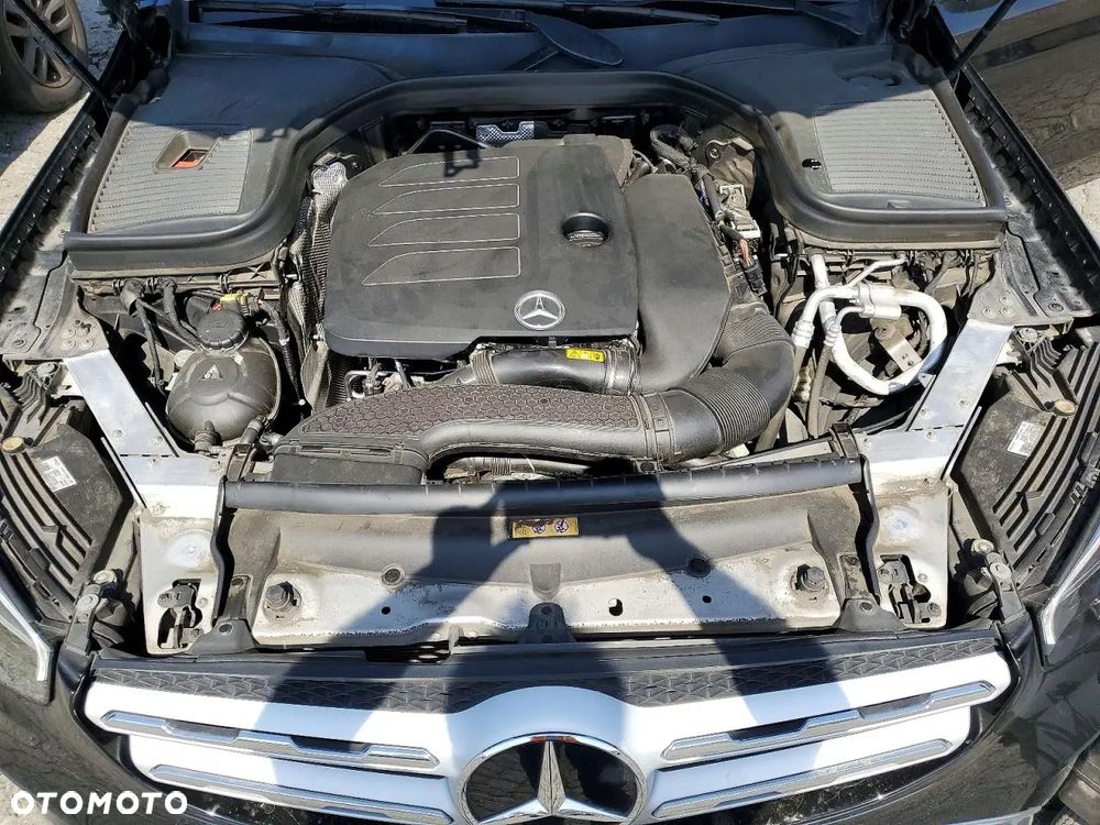 Mercedes-Benz GLC 300 4Matic 9G-TRONIC Avantgarde Advanced - 11