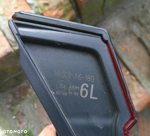 TOYOTA COROLLA CROSS HASCO 16-180 22 LEWA TYLNA LAMPA KLAPA ORYGINAŁ - 7