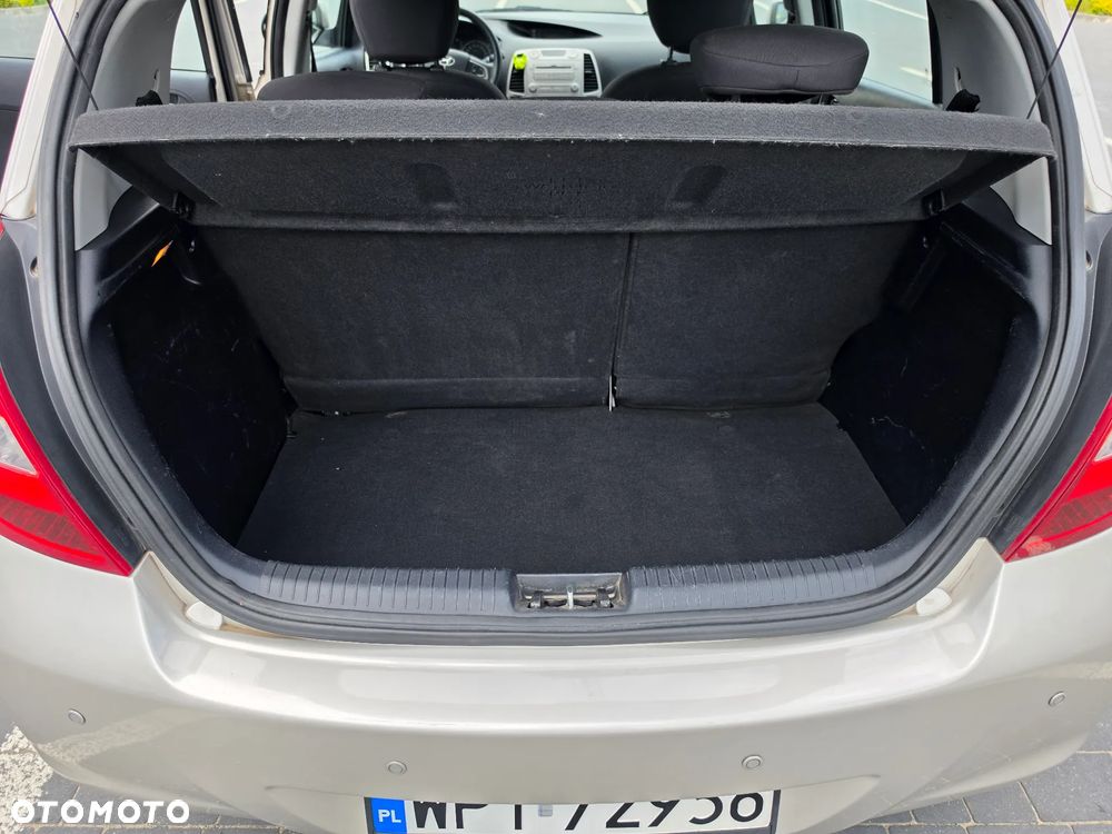 Hyundai i20 1.2 Comfort - 8