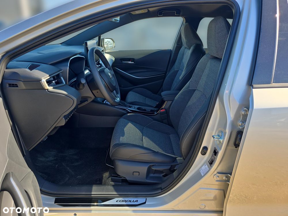 Toyota Corolla 1.8 Hybrid Style - 15
