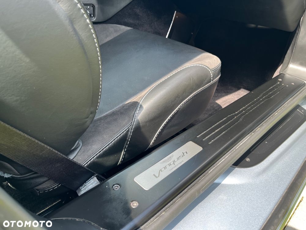 Aston Martin Vanquish Standard - 20