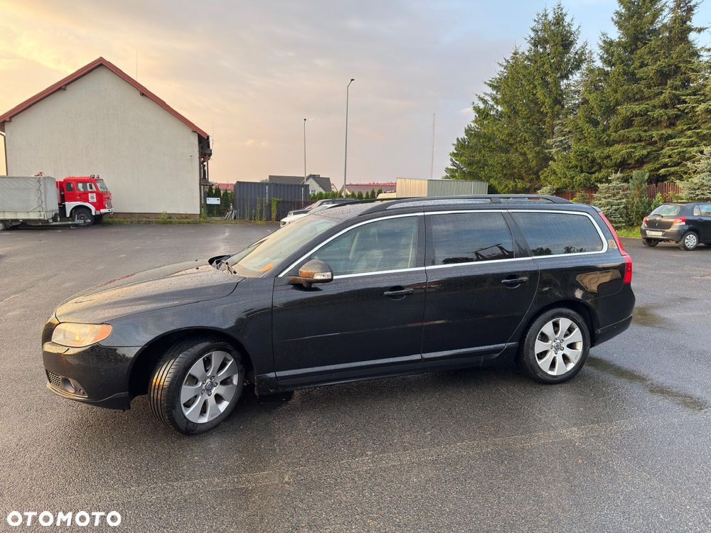 Volvo V70 D5 Summum - 2