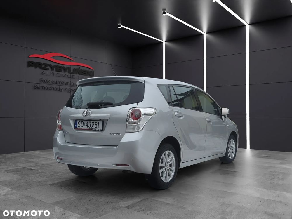 Toyota Verso 1.8 5-Sitzer Executive - 6