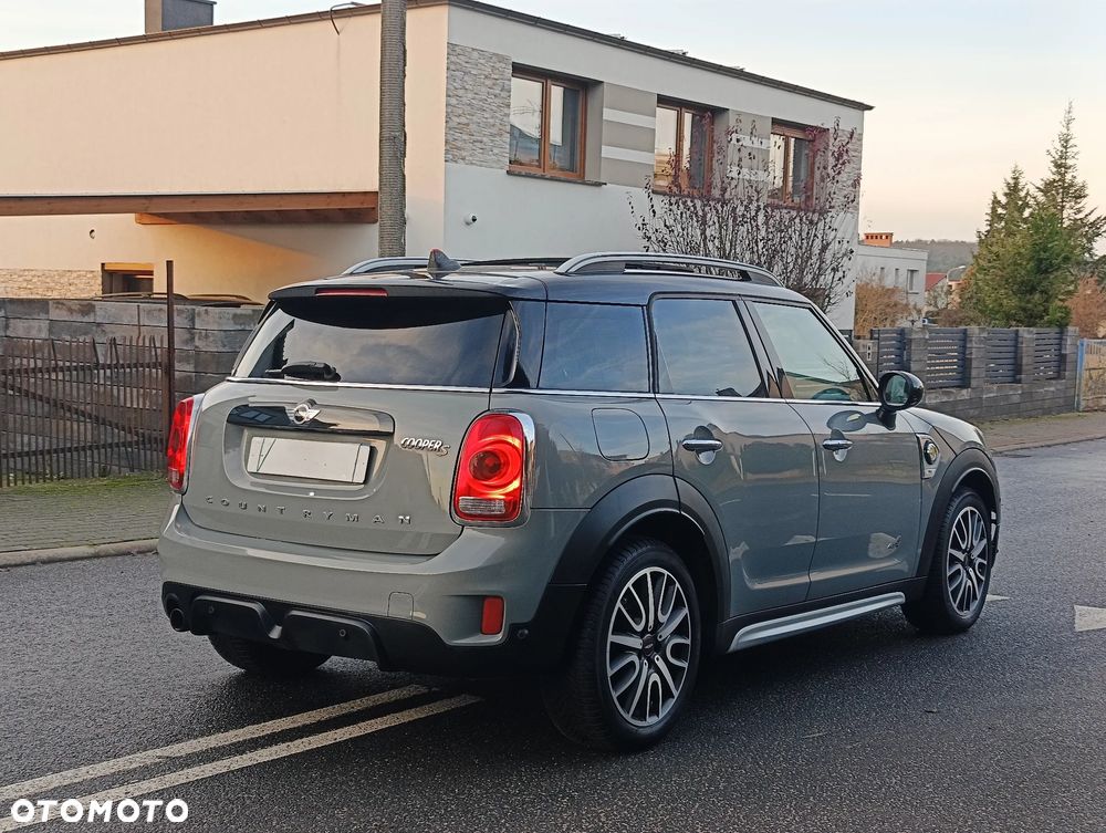 MINI Countryman Cooper SE ALL4 John Cooper Works Trim - 1