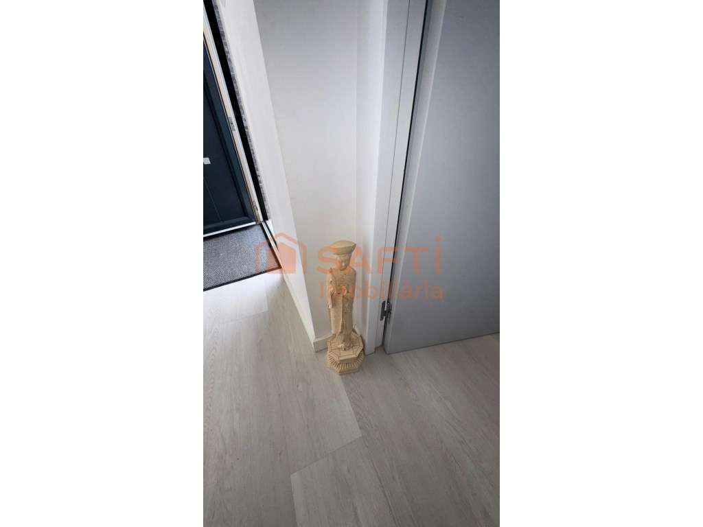 CASA T2 PARA VENDA TODA MOBILADA A 15 MINUTOS DE MONÇÃO - Grande imagem: 5/22
