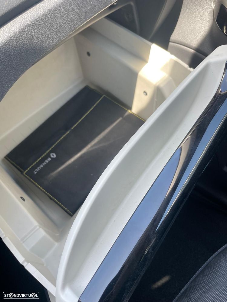 Renault Captur 1.5 dCi Exclusive C/Pneu - 16