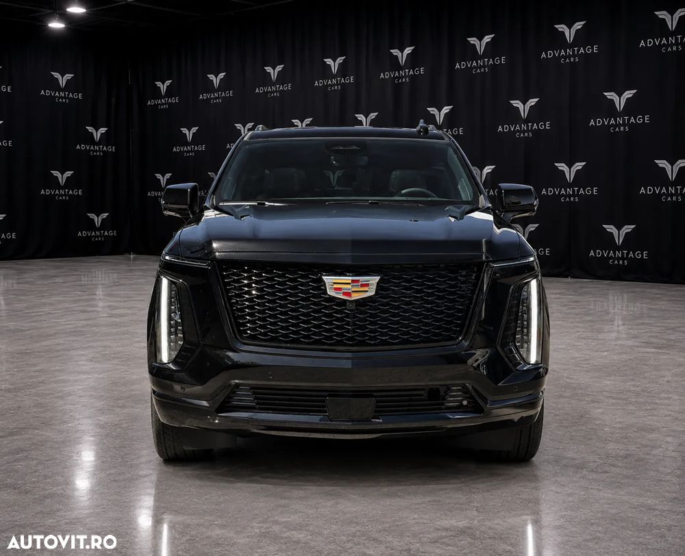 Cadillac Escalade - 3