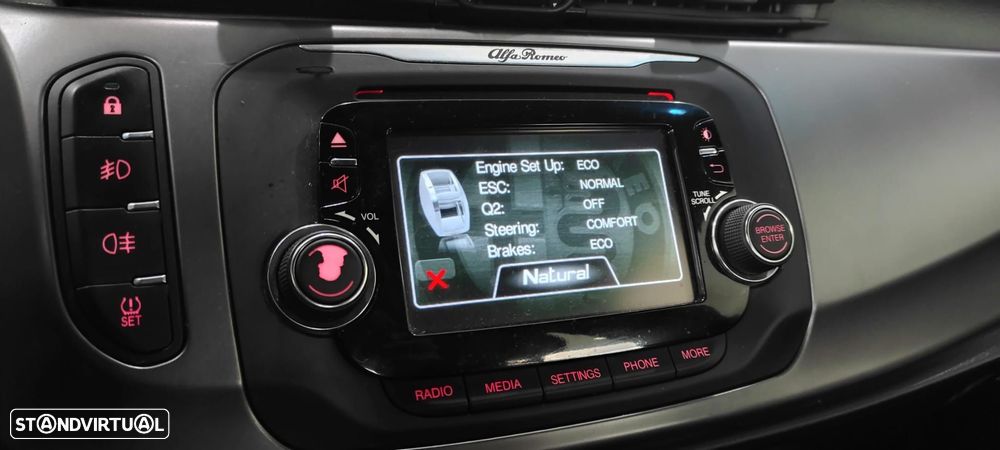 Alfa Romeo Giulietta 1.6 JTDM Exclusive - 30