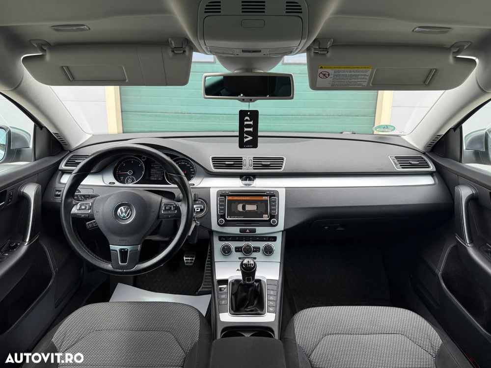 Volkswagen Passat Alltrack 2.0 TDI BlueMotion Technology - 11