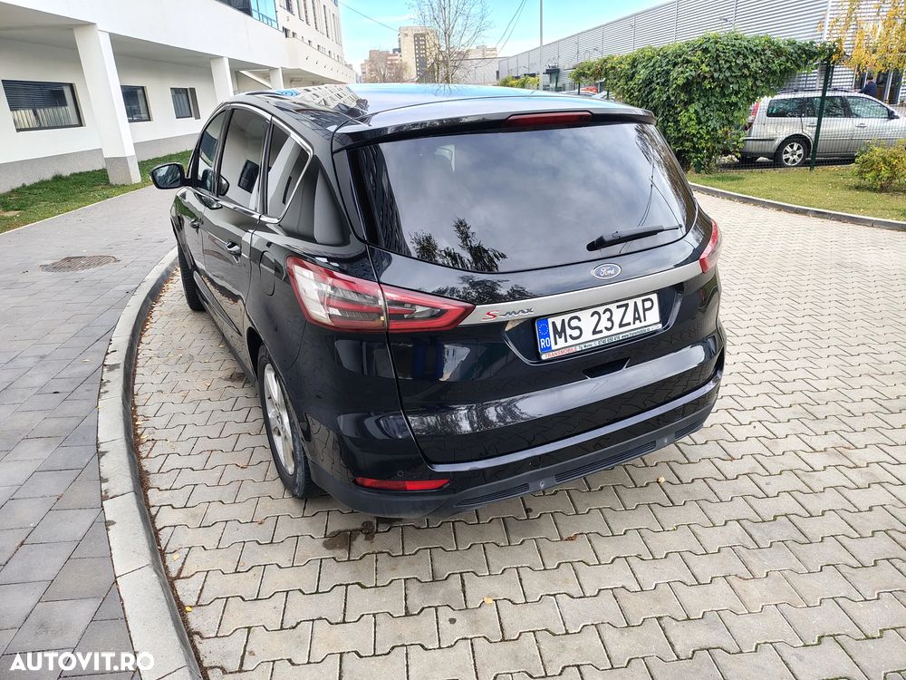 Ford S-Max 2.0 TDCi Powershift Titanium - 3