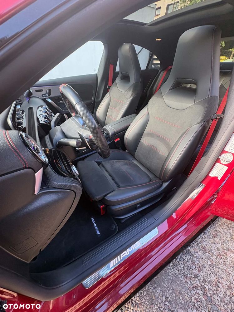 Mercedes-Benz CLA - 8