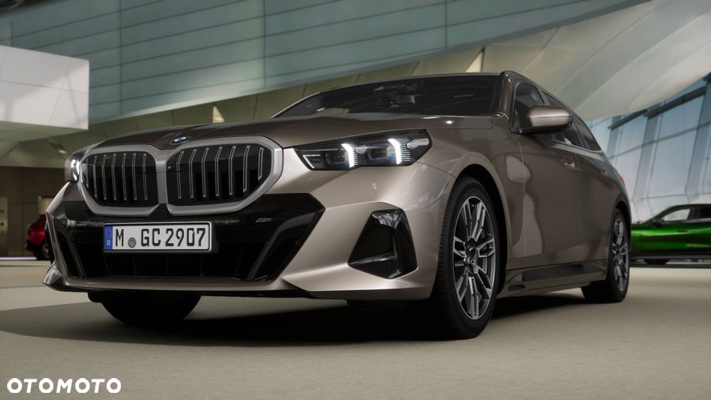 BMW Seria 5 520d xDrive mHEV - 9