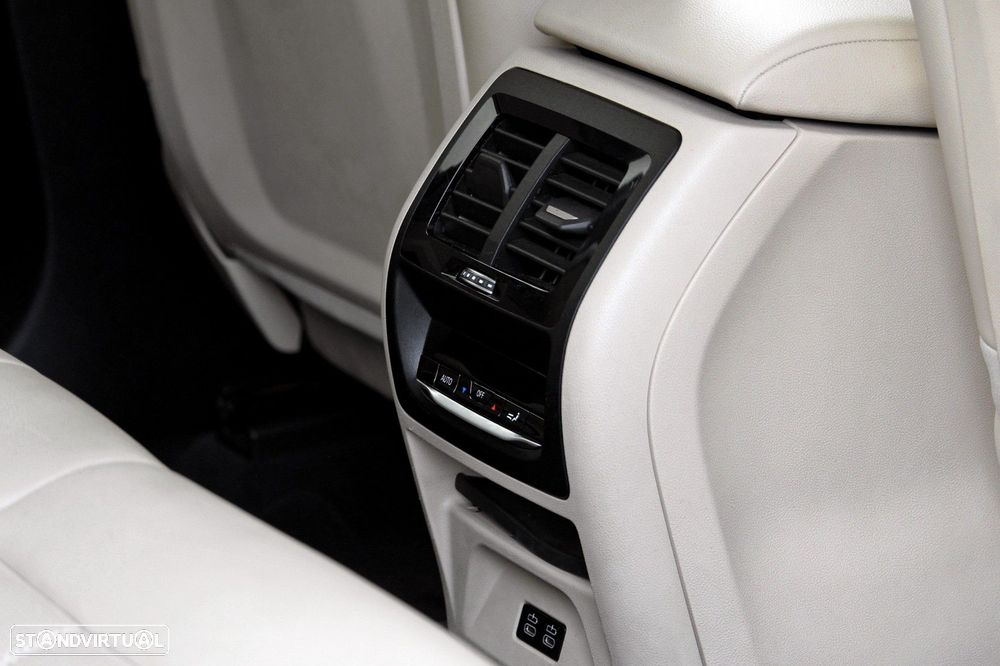 BMW X3 18 d sDrive Advantage Auto - 29