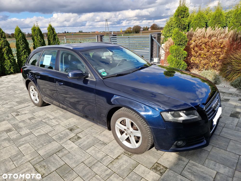 Audi A4 Avant 2.0 TDI - 4