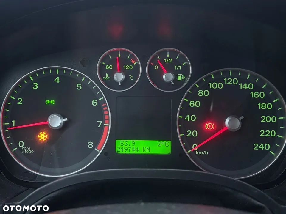 Ford Focus 1.6 Ti-VCT Platinium X - 10