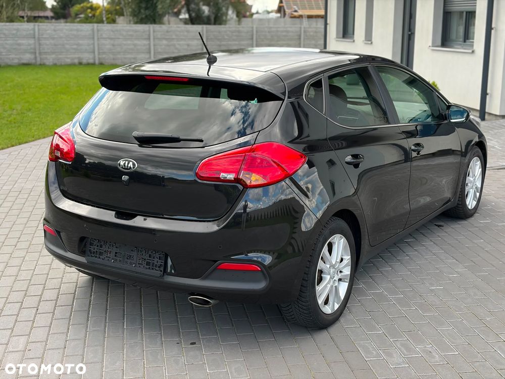 Kia Ceed 1.6 CRDi 128 ISG Edition 7 - 20