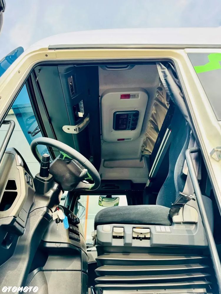 MAN TGX 26.400 // E6 // Klimatyzacja / chłodnia z windą // 19 Epal // sypialka // świeżo z Niemiec !!! - 40