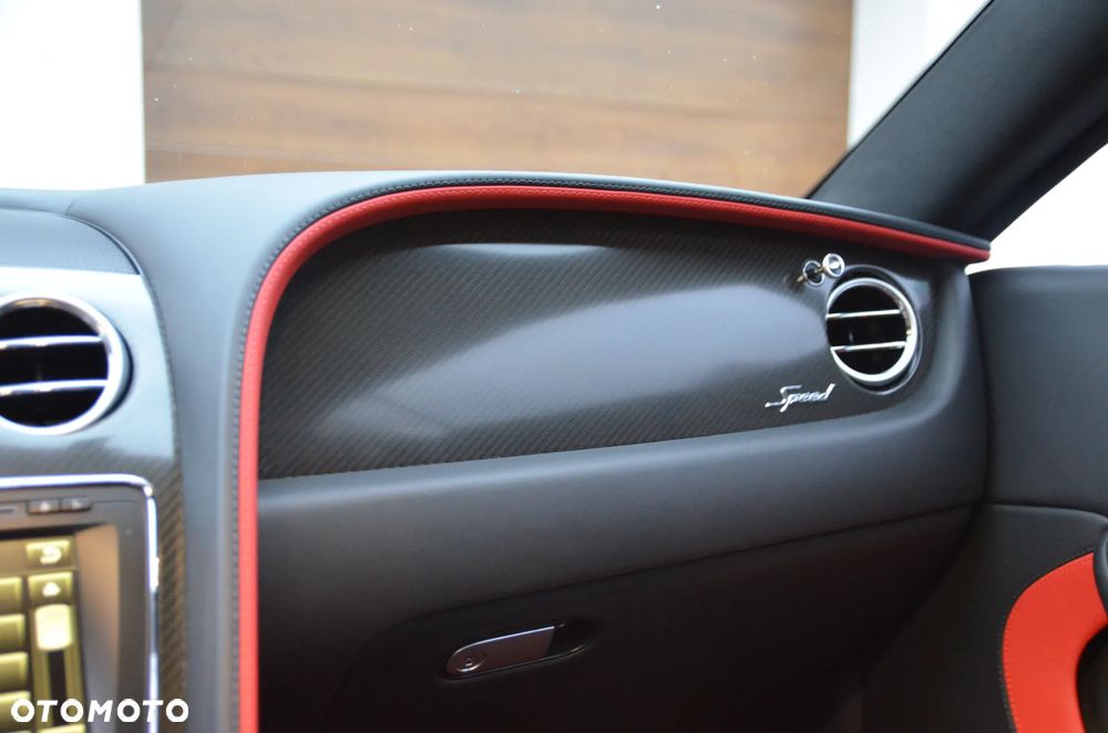 Bentley Continental GT Speed Convertible - 24