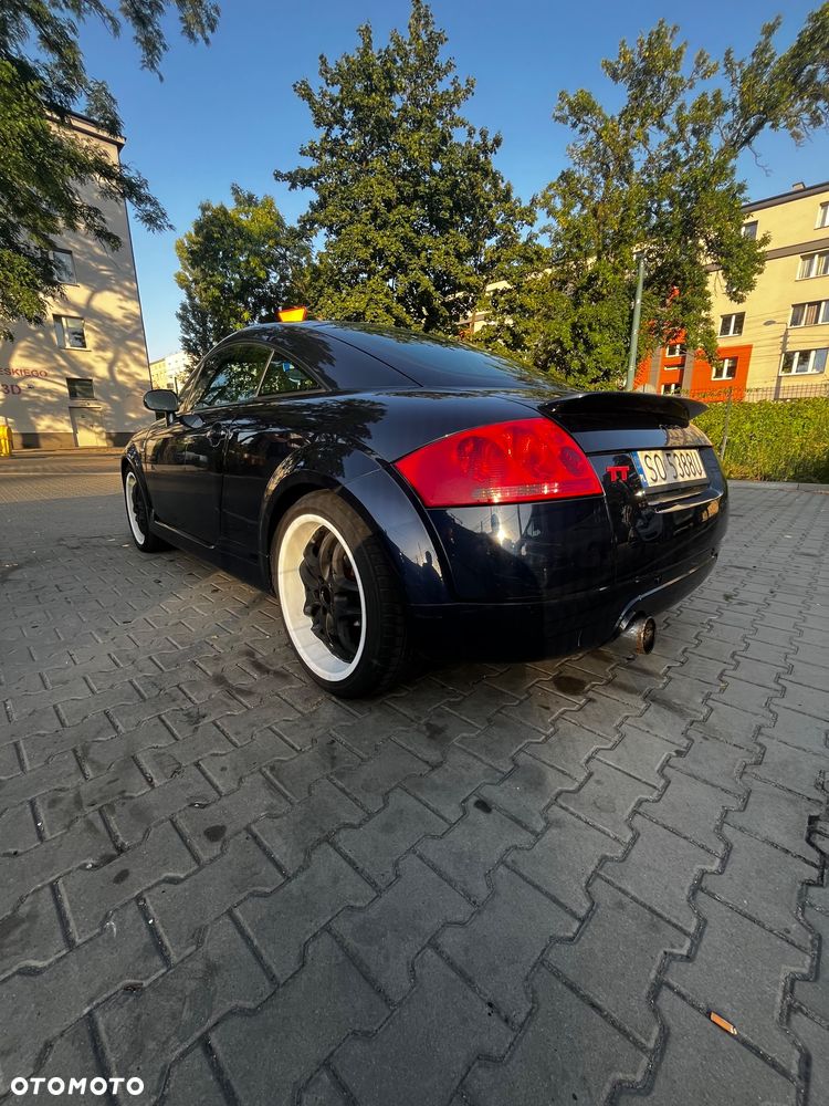 Audi TT Coupé 1.8T - 5
