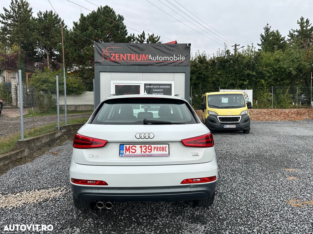 Audi Q3 - 12