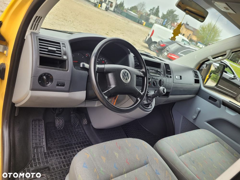 Volkswagen Transporter - 13