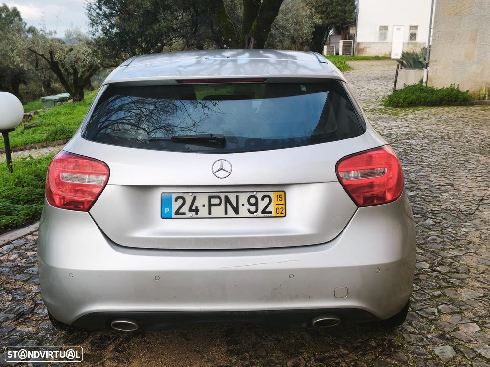 Mercedes-Benz CLA 180 d Shooting Brake Urban - 21