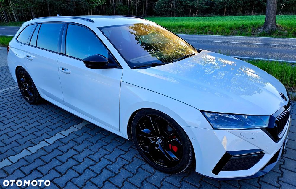 Skoda Octavia 2.0 TSI DSG RS - 7