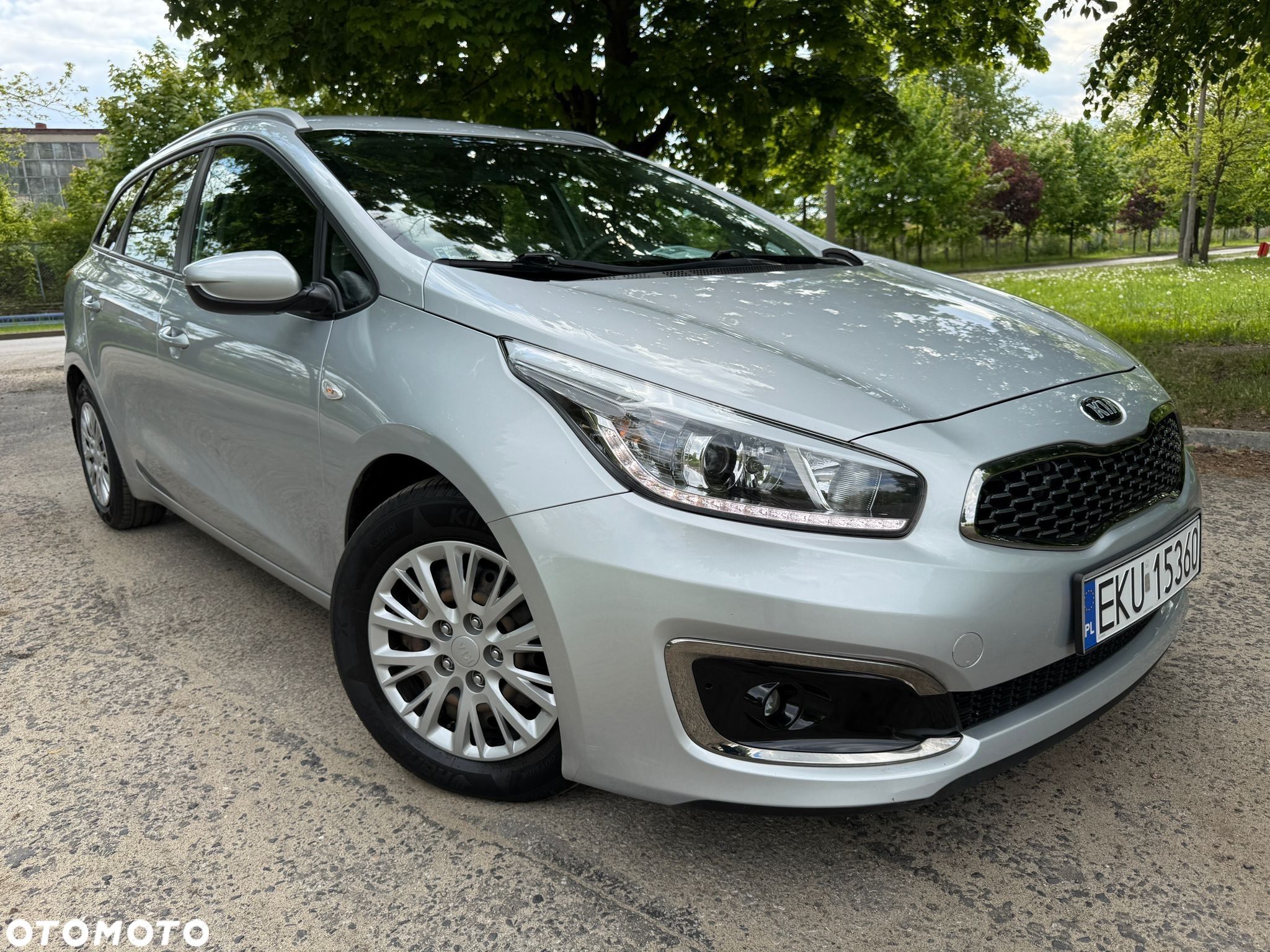 Kia Ceed Cee'd 1.4 CRDi S - 1