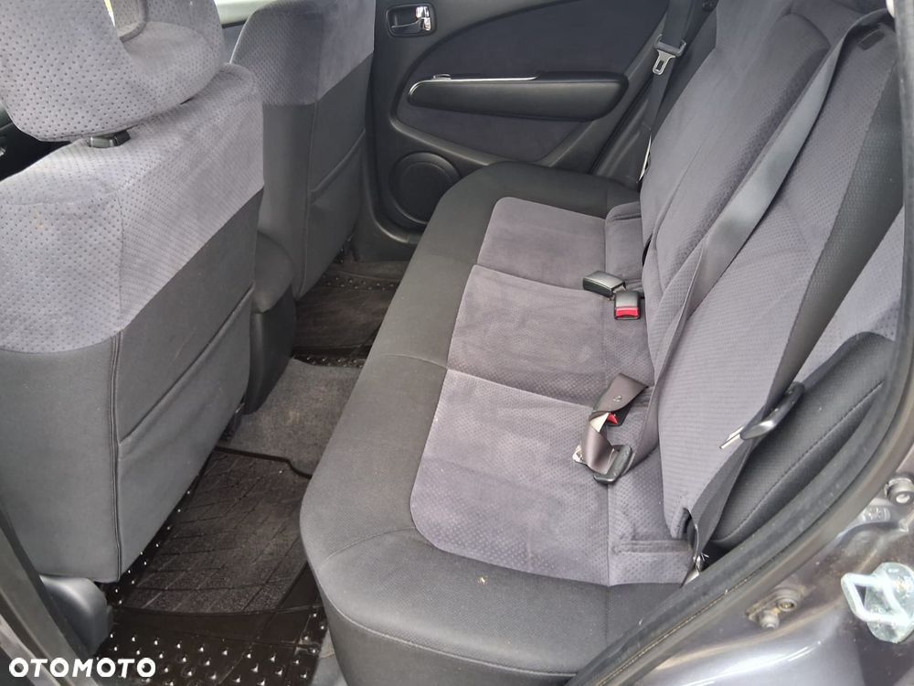 Mitsubishi Outlander 2.4 4WD Intense - 12