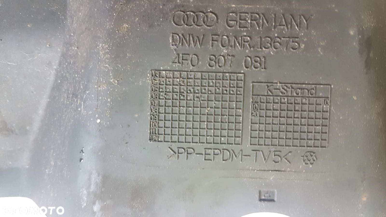 Górna słona pasa przedniego Audi A6 C6 - 3