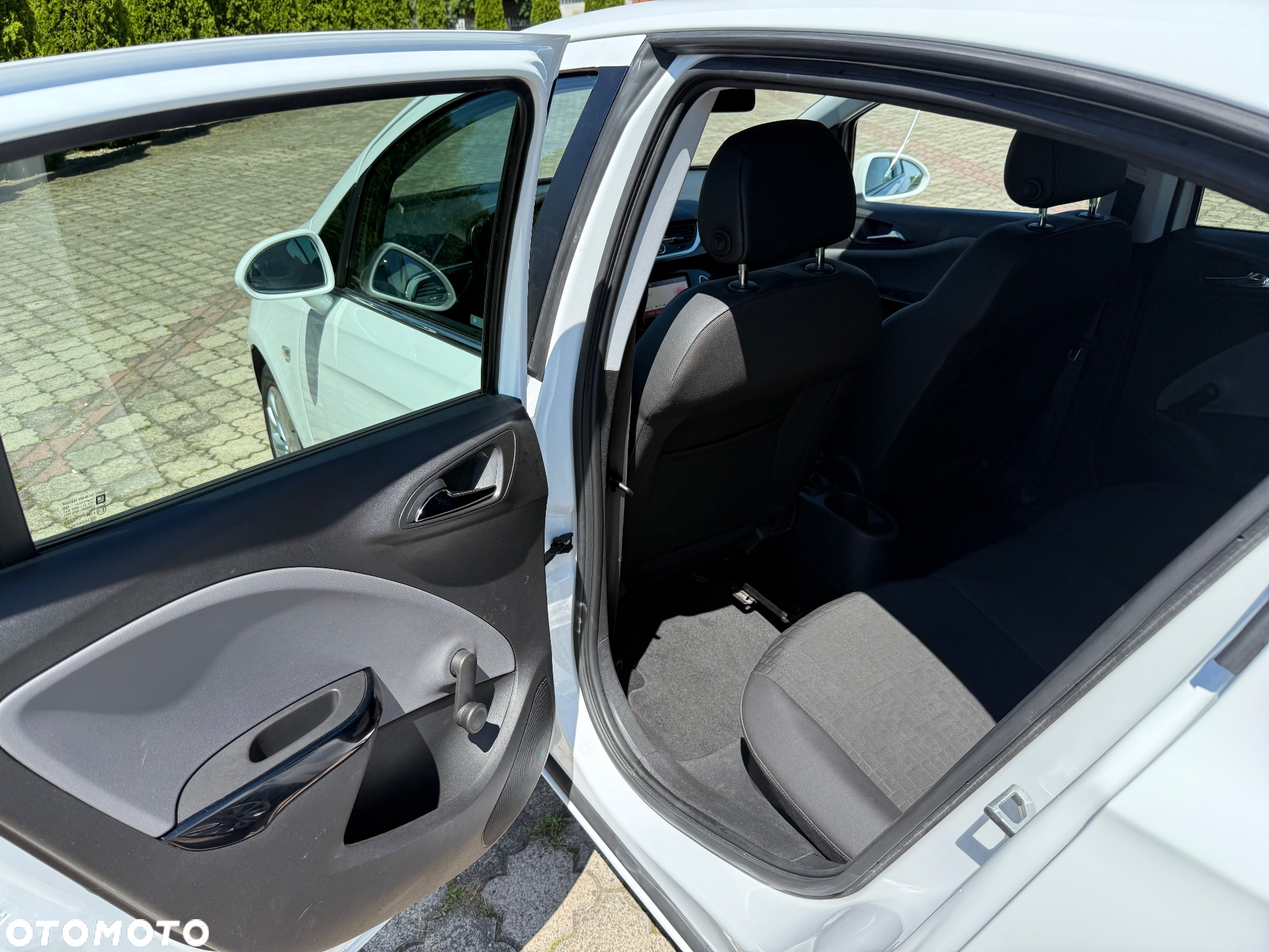Opel Corsa - 24