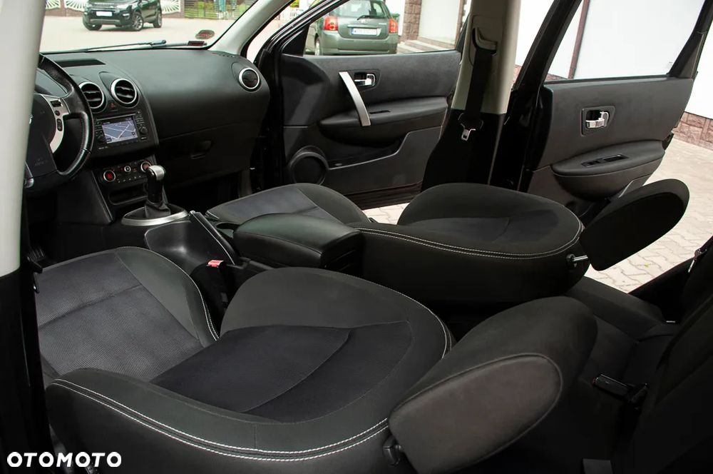 Nissan Qashqai - 32