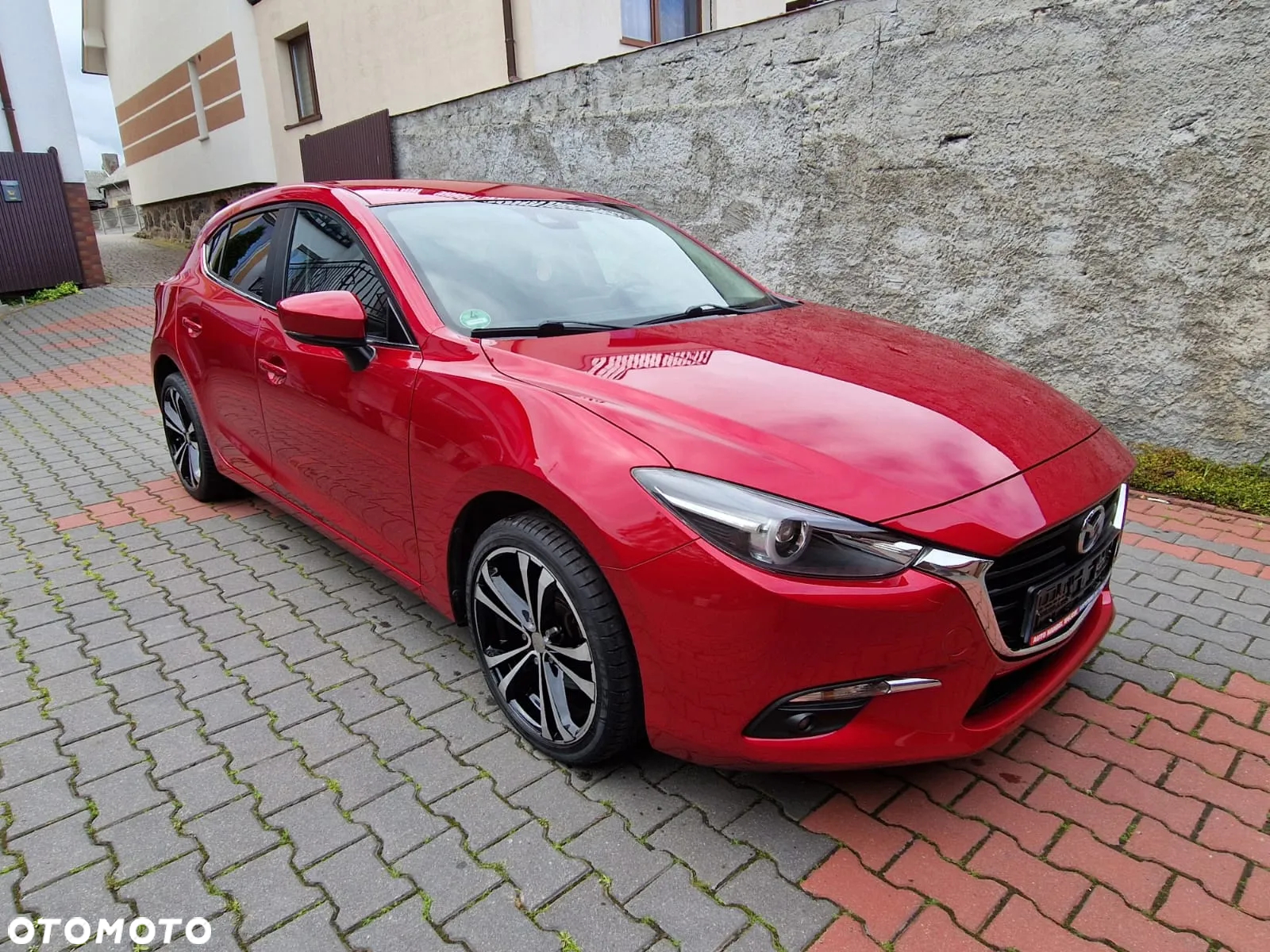 Mazda 3 SKYACTIV-G 120 Sports-Line - 2