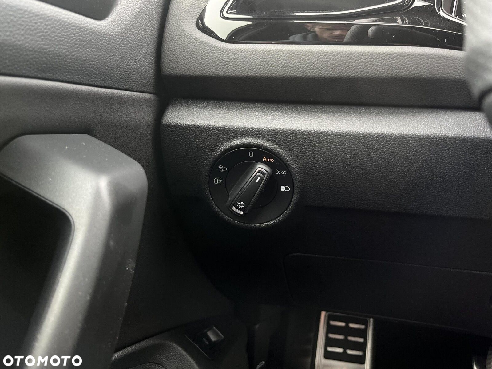 Volkswagen T-Roc - 38