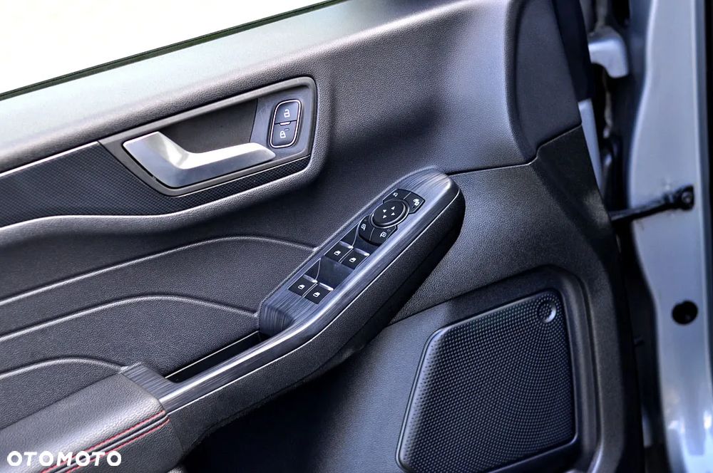 Ford Kuga 2.0 EcoBlue AWD ST-Line X - 19