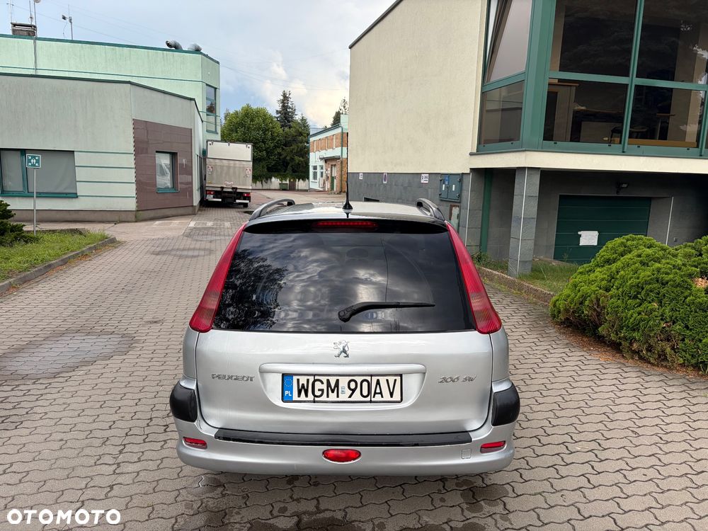 Peugeot 206 1.4 XR Presence - 6