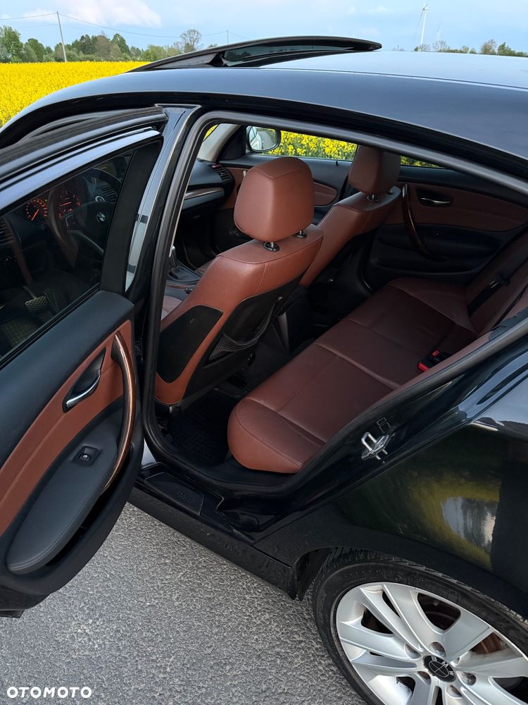 BMW Seria 1 120d DPF - 17