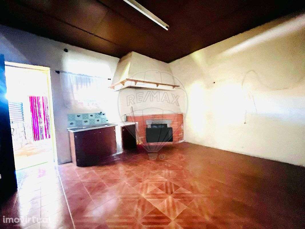 Moradia T3 para venda - Grande imagem: 2/9