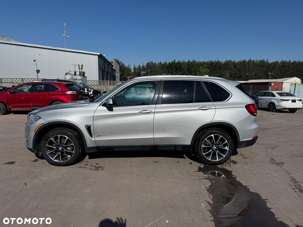BMW X5 xDrive35i Sport-Aut - 2