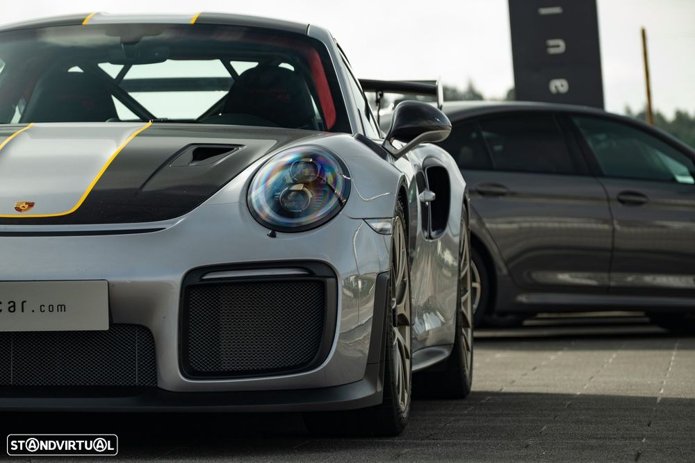 Porsche 911 (991) GT2 RS - 17