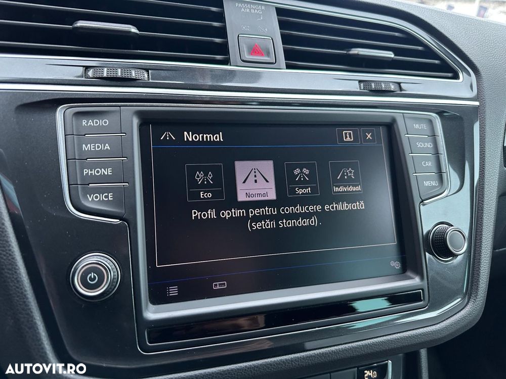 Volkswagen Tiguan - 25