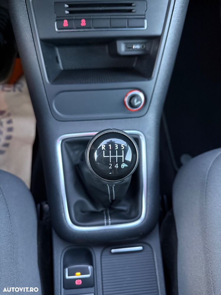 Volkswagen Tiguan 2.0 TDI SCR BlueMotion Technology Lounge Sport & Style - 16