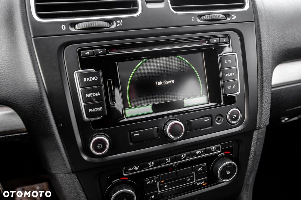 Volkswagen Golf 2.0 GTI DSG adidas - 30