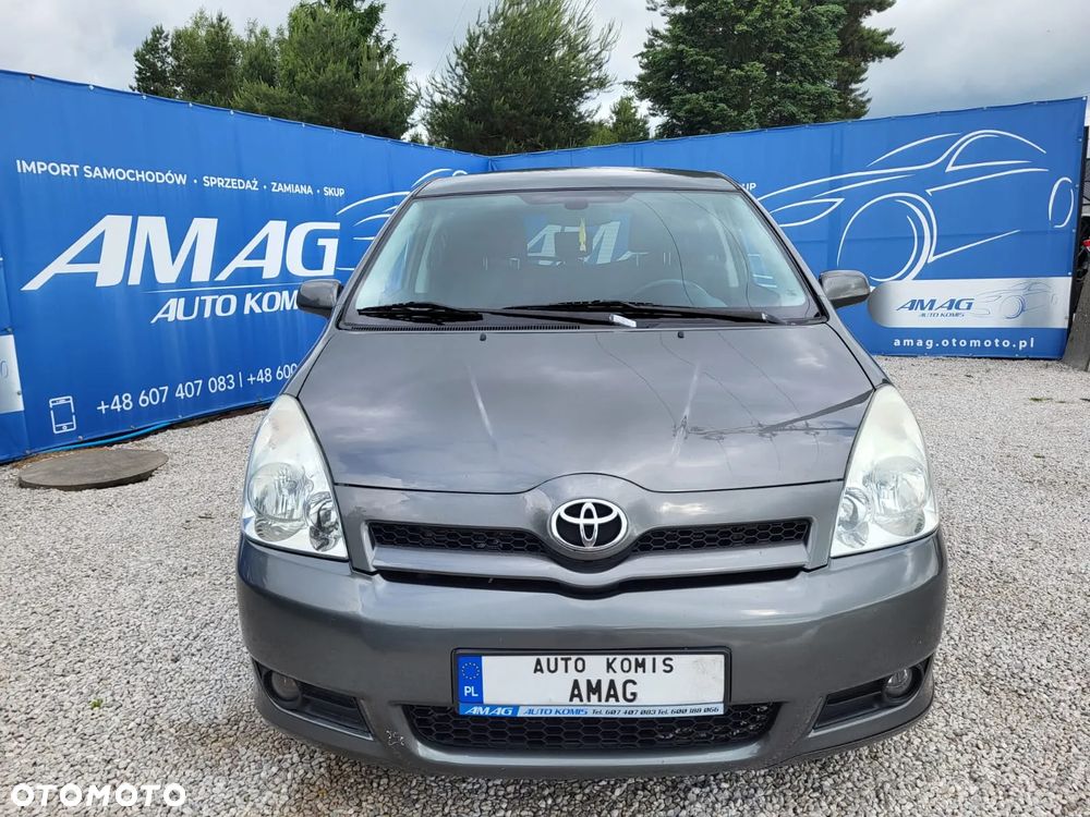 Toyota Corolla Verso 2.2 D-4D X 7os - 3