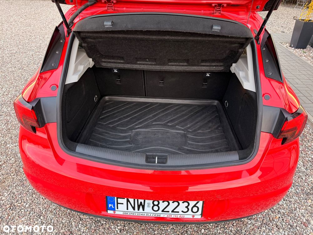 Opel Astra 1.6 CDTI Essentia - 20