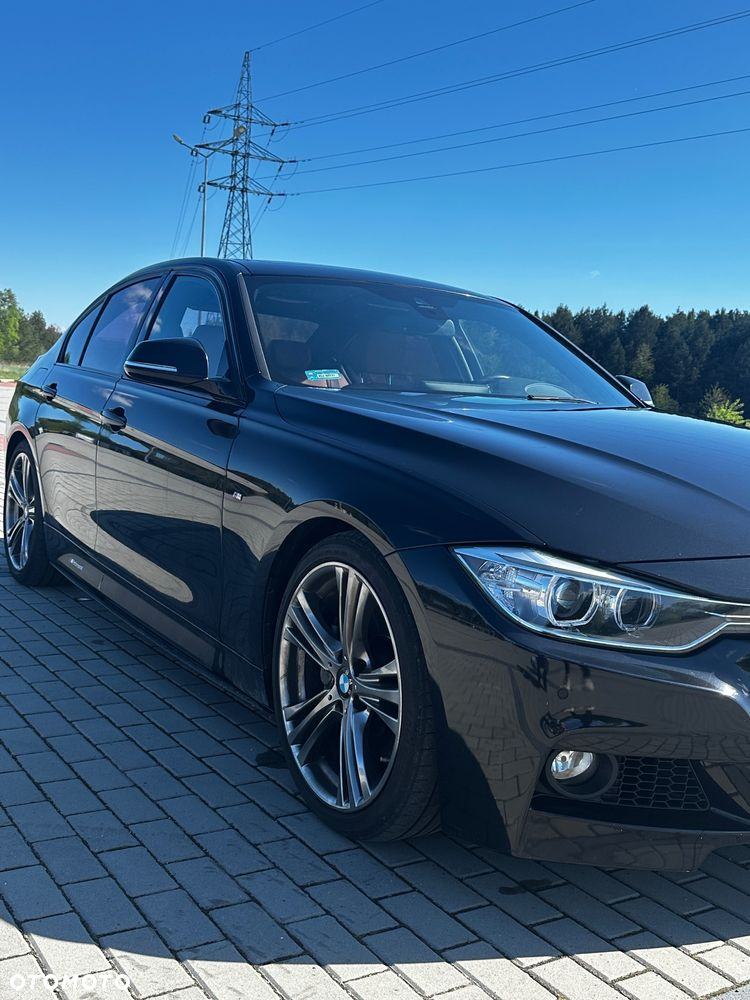BMW Seria 3 335i xDrive - 4