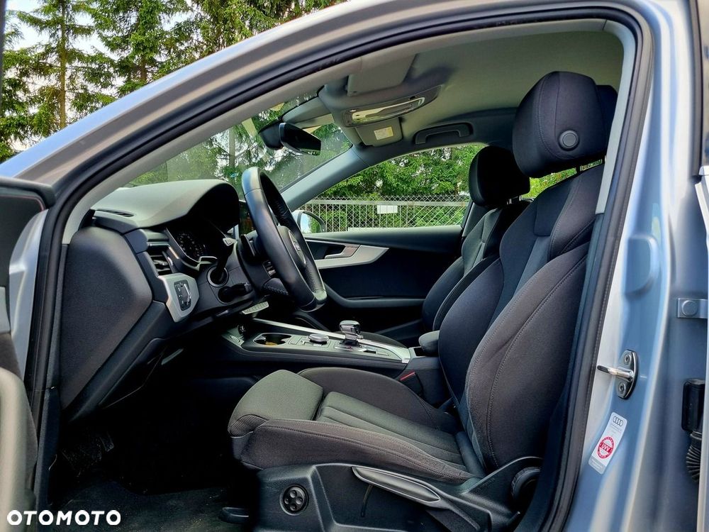 Audi A4 Avant 2.0 TDI S tronic - 9