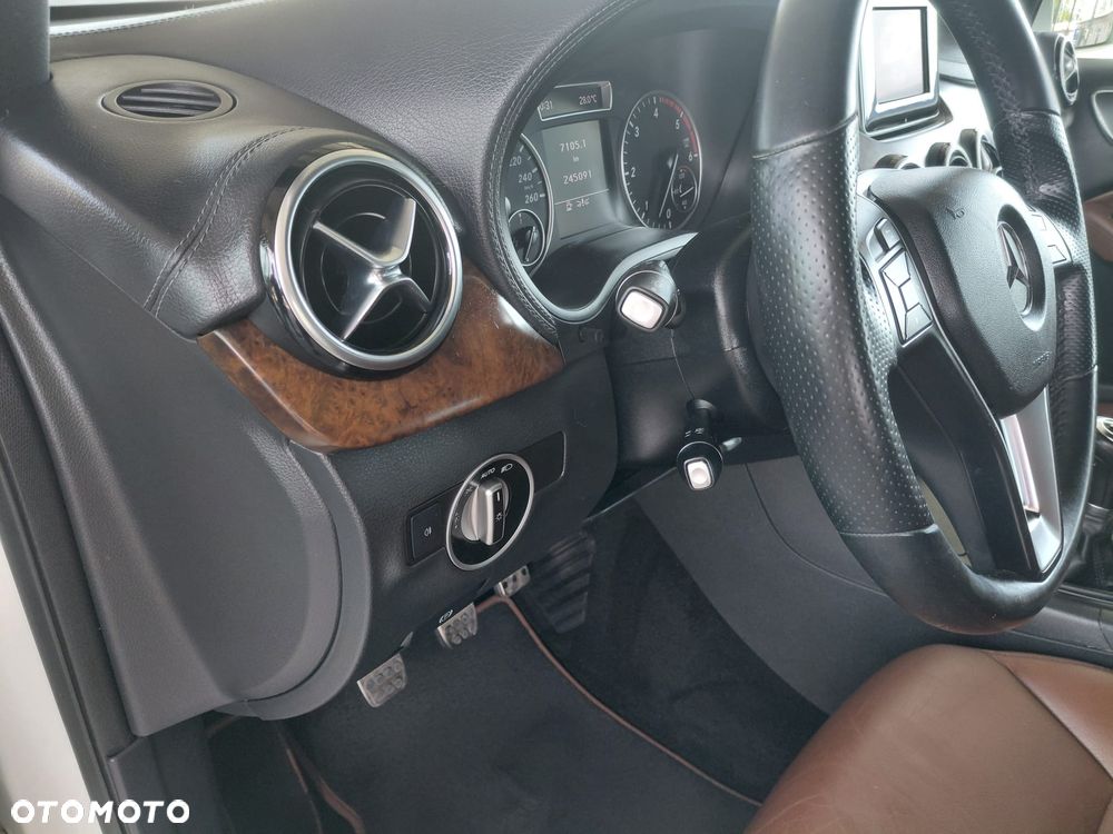 Mercedes-Benz Klasa B - 19
